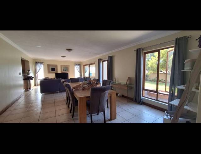 3 BEDROOM PROPERTY TO RENT IN MIDSTREAM ESTATE